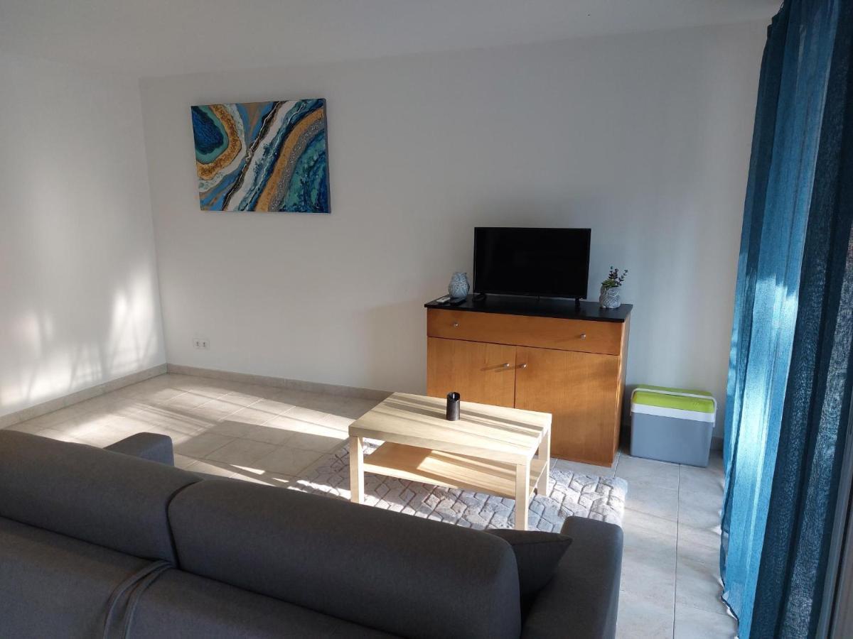 Nouvel Location D'Un Bel Appart T2 Climatise Et Meuble Au Rdch Avec Piscine Dans Residence Les Melody Santa-Maria-Poggio  Eksteriør billede