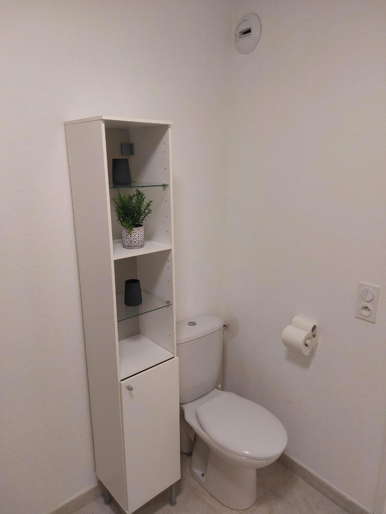 Nouvel Location D'Un Bel Appart T2 Climatise Et Meuble Au Rdch Avec Piscine Dans Residence Les Melody Santa-Maria-Poggio  Eksteriør billede