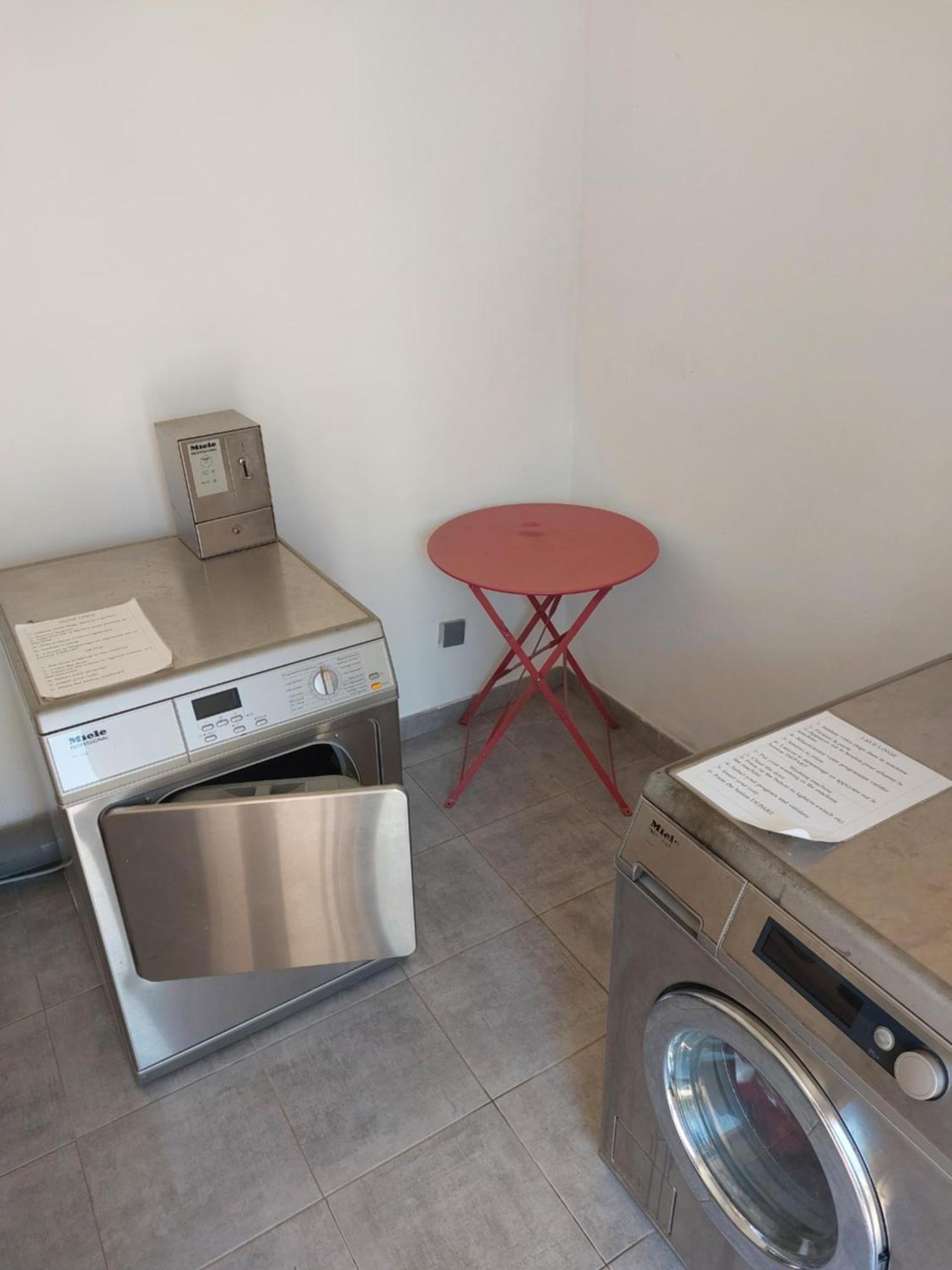 Nouvel Location D'Un Bel Appart T2 Climatise Et Meuble Au Rdch Avec Piscine Dans Residence Les Melody Santa-Maria-Poggio  Eksteriør billede
